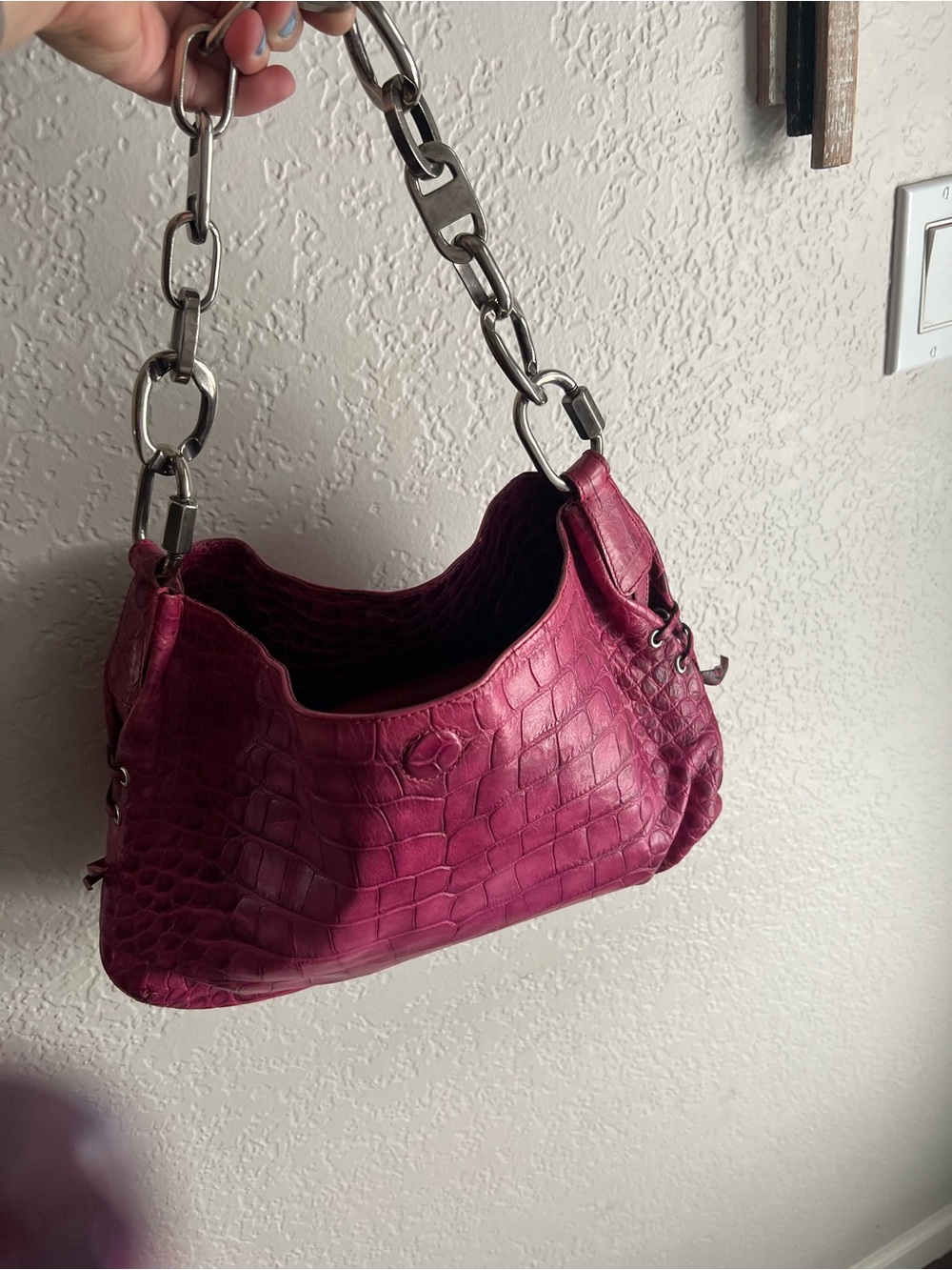 Francesco Biasia Fuchsia Croc-Embossed Shoulder Bag with Silver Chain